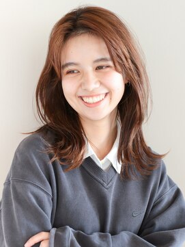 アフロート ギンザ(AFLOAT GINZA) 大人可愛い20代30代40代 無造作レイヤーミディアム