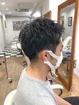 ヘッズ 本八幡店(HEADS)&nbsp;MEN'S HAIR  センターパート　ツイストスパイラル　コンマヘア