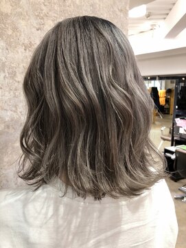 ルイス 喜連瓜破(Luis) グレージュ