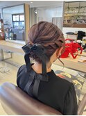高めアップスタイル