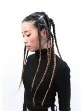 ラブ ロック Love' Lock ブレイズ、成人式、成人式ヘア、エクステ、コーンロウ