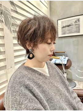 アデプト 綾瀬店(adept) マッシュショート/ショートボブ/丸みショート