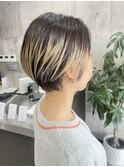 くびれショートボブ