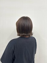 セダクション 道後樋又店(Seduction) 松山市/10代/20代/30代/40代/モノグレージュ×外はねボブ