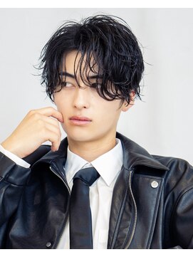 オーシャントーキョー 渋谷(OCEAN TOKYO) 波巻きパーマシャドウパーマフェザーパーマセンターパート韓国