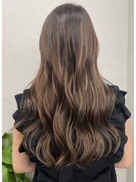 リリット(ReLit) くすみベージュマロンベージュホワイトブロンド細めハイライト