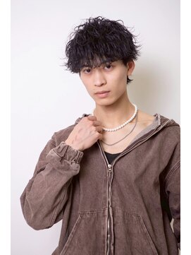 ルフュージュ バイ プロデュース 相模大野店(Refuge by Produce) メンズパーマ