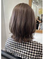 ハーツ(Heart's) 白髪ぼかし/イメチェンヘアスタイル/前髪カタログ/ショートボブ
