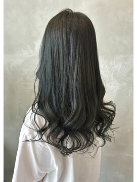 ヌール(Nuru) オリーブアッシュcolor〇