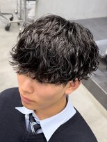 フィフス トウキョウ (fifth TOKYO) 渋谷波巻きスパイラルパーマメンズカットラウンドマッシュヘア