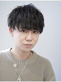 ツーブロックマッシュ緩めパーマツイストパーマ刈り上げ黒髪