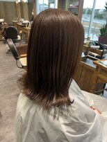 ラーム 宇部高校前店(rame)&nbsp;ベージュカラー、外ハネスタイル