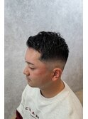 刈り上げセンターパート/波巻きツイストスパイラル/本八幡