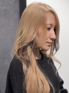 ザザアオヤマ(ZA/ZA AOYAMA) ハイトーン×デザインカラー【表参道/レイヤーカット】