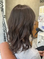 ハナビ(hanabi) 30代【髪質改善】明るい白髪染め×艶髪ロング/巻き髪仕上げ