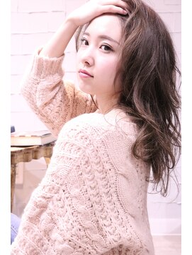 ホラン(HoLan) 【HoLan】とろみ感いっぱい外国人風カールxセミディxベージュ3