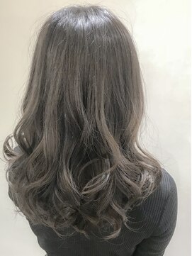 ニーケ 池袋 池袋西口(nike) 【nike池袋】グレーグラデーション☆髪質改善酸熱トリートメント