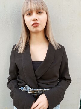 シーカ ニカイ(siika NIKAI) ベージュヘア