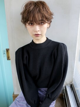 バース(BIRTH) 天神【BIRTH】小顔にみせるユニセックスなクールショート 2