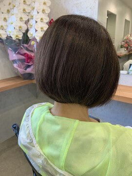 オリガミ(Origami) グラデーションボブ