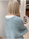 大人可愛い20代30代40代ガーリー小顔金髪ボブホワイトブロンド