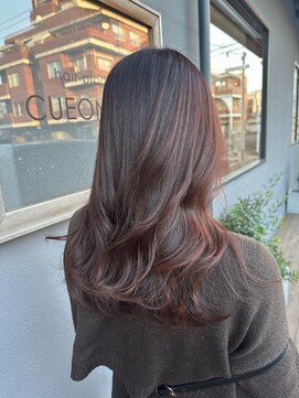 キュオンシア(CUEON. ciea) レイヤーカット×ピンクブラウン