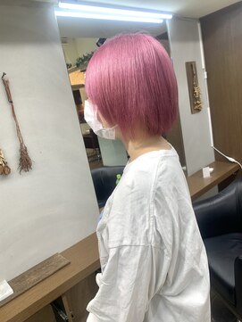 ディア(.eer) 【.eer/ディア】ピンクバイオレット/切りっぱなしボブ/心斎橋