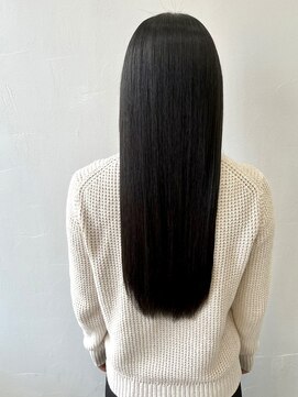 エヌポータル(N portal) 縮毛矯正で綺麗に癖とり ビフォーアフター付き