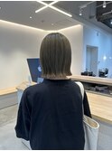 ぱつbobオリーブベージュ