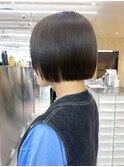 ミニボブ切りっぱなしボブエアリーロング_ba476661