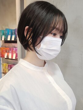 エリマ 武蔵小杉(elima) 大人ショートボブ/ショートヘア/黒髪/丸み/前下がり/武蔵小杉