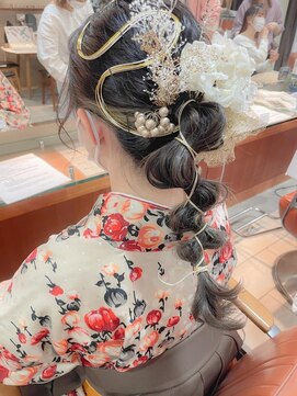 ネオリーブ チロル 横浜西口店(Neolive CiroL.) 横浜/卒業式/アレンジ/横浜駅近/着付け