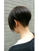 リベルタ(LIBERTA) 刈ってすっきり前下がりショート
