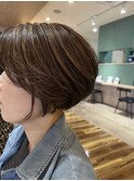 夏に最適　襟足刈り上げショートボブ