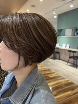 ラプチャー(RAPTURE) 夏に最適 襟足刈り上げショートボブ