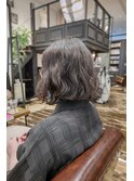 ややドライな無造作パーマ