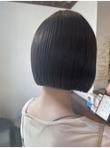暗髪ボブ