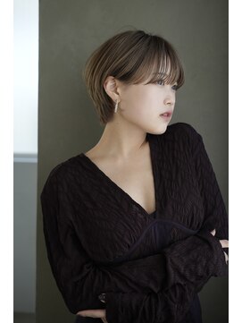 シセイ 青山(SHISEI) ショートボブ