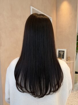 オン キャナルシティ博多前店(on) 【中里恵梨】艶カラー/ケアカラー/チョコレートブラウン/ロング