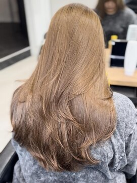 キラ 渋谷(KILLA) ★ココアベージュ/オリーブグレー/小顔/黒髪/クラゲヘアー/原宿