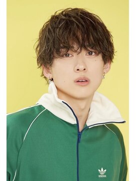 アストラ(ASTRA) MEN’S HAIR/波巻きツイストスパイラル/リバースセンターパート