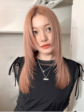 シェノン 表参道(CHAINON) コーラルピンク レイヤーカット