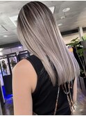 海外式LAの高難易度バレイヤージュ