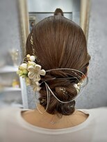 ララ(LalA)&nbsp;シニヨンアップ