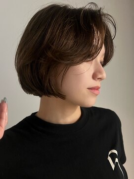 ナヌーク シブヤ(nanuk shibuya) フレンチボブミニボブショートボブ前髪パーマカーテンバング