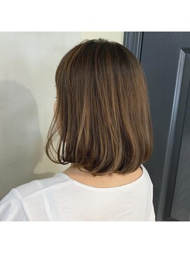 カールム(carlm) 【carlm/上川美幸】ハイトーン×ボブ