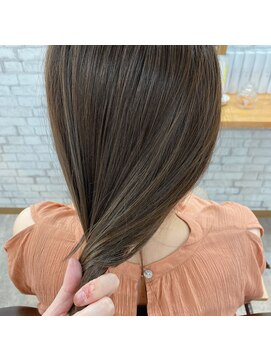 ヘアーデザインスリール(Hair Design THRIRE) ハイライト×ミルクティーアッシュ