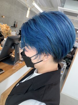 メルシー 福岡天神店(Merci) ショートヘア×ブルー