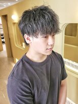 トローノ 栄(TRONO)&nbsp;【TRONO　岩田】ツーブロックマッシュソフトツイストパーマ