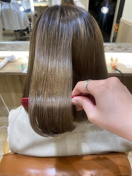 オリーブスバイネオリーブ(Olive's by neolive) 美髪ストレート